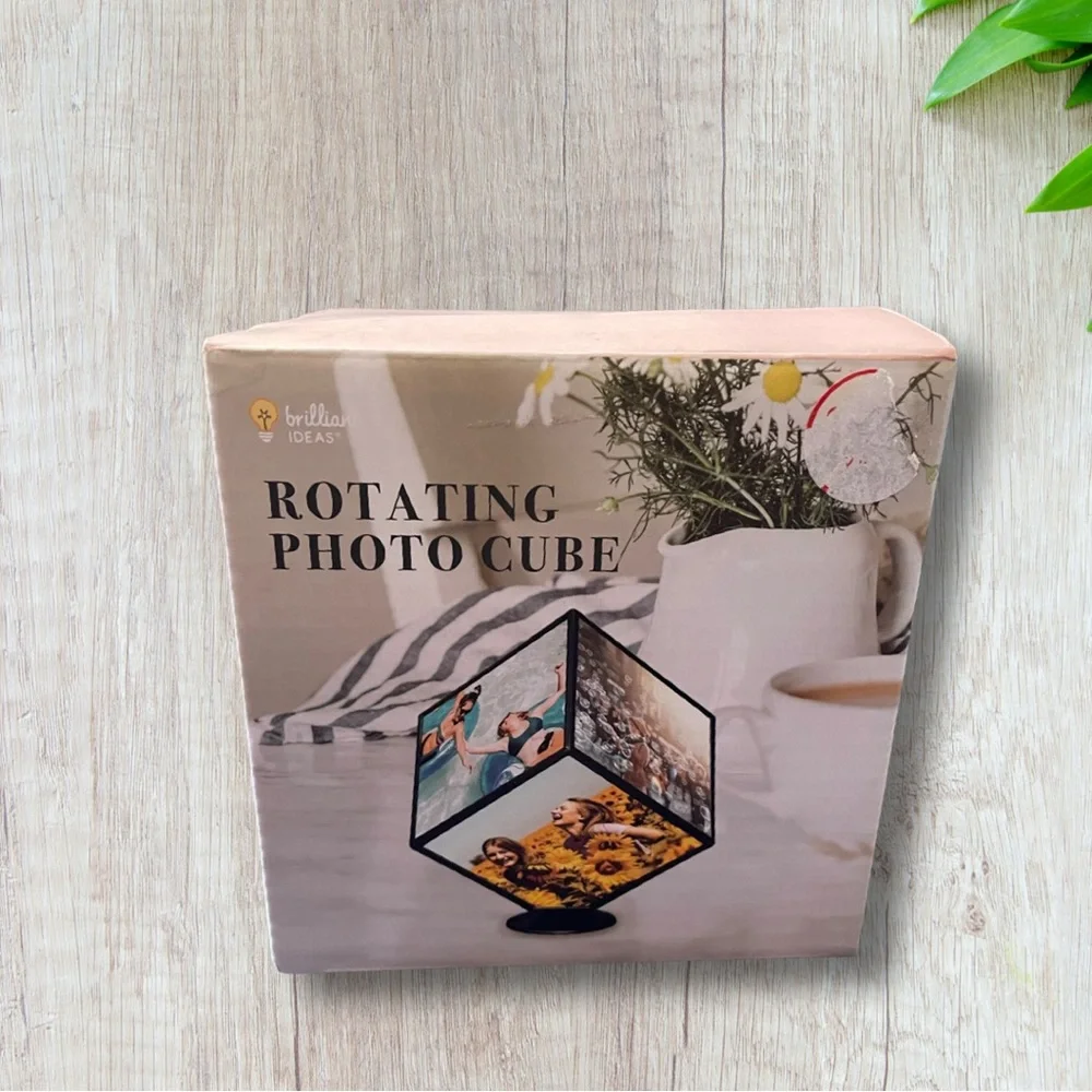 Plastic Rotating Photo Cube - Picture 3 of 4